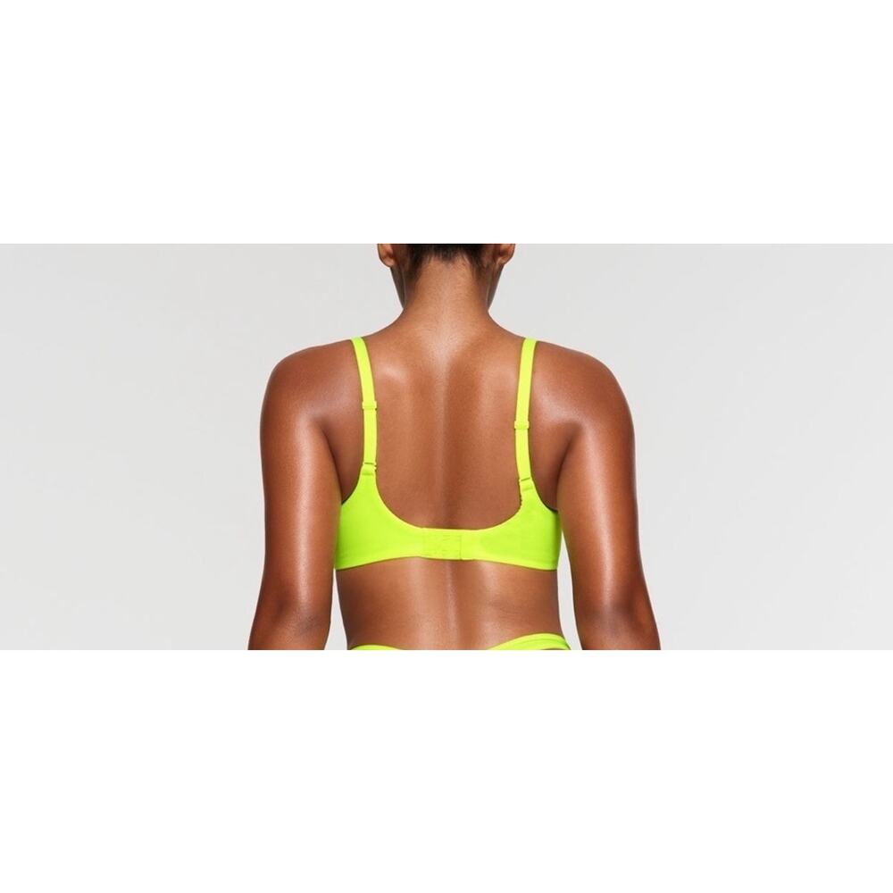 Skims fits everybody scoop plunge bra green highlighter 46DDD - Picture 3 of 4